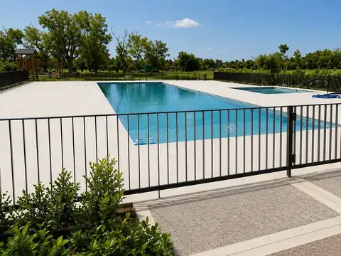 Terreno en Venta en Los Cardos, USD 195.000