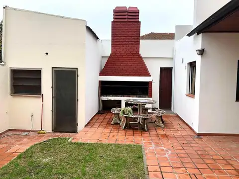Casa en Alquiler de 3 dormitorios