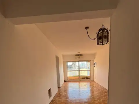 Av Independencia 400, Piso 3