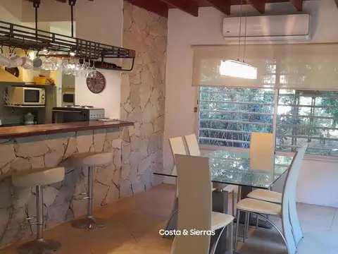 Casa en Alquiler Temporal en Mar de las Pampas, USD 2.500