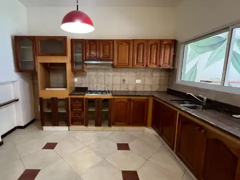 José Hernández 2500