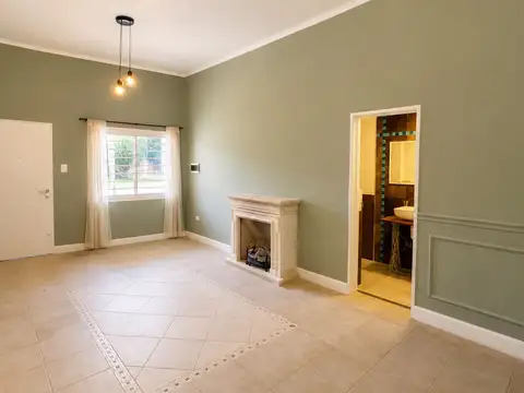 Casa 3 ambientes con 1 baño