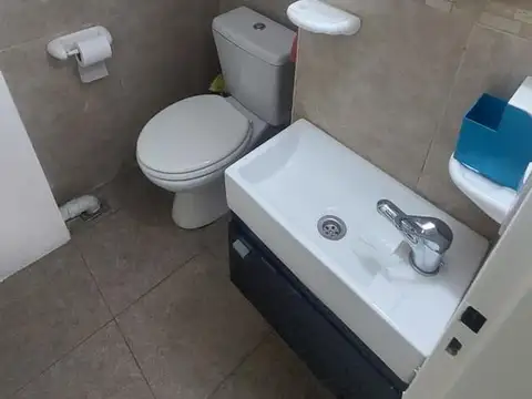 Depto Tipo Casa en Venta al Este