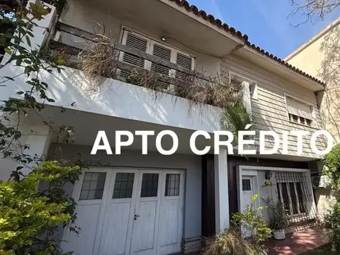 CASA HAEDO BARRIO GUEMES 6 AMB APTO CREDITO JARDIN Y PILETA