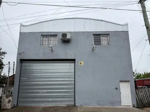 Galpón en alquiler de 300m2 ubicado en Merlo