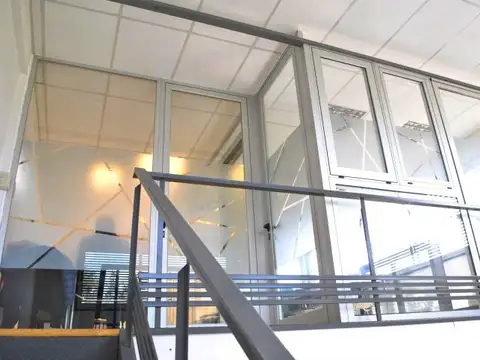 Galpon en Venta 76,63  mts Fondo