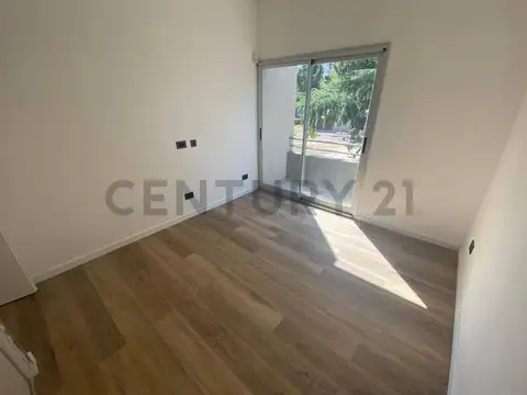 Dúplex en venta con cochera en Benavidez- Benavidez Villaje