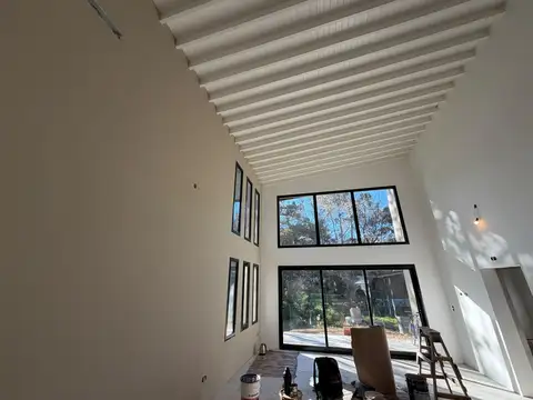 Casa 3 ambientes con 2 baños
