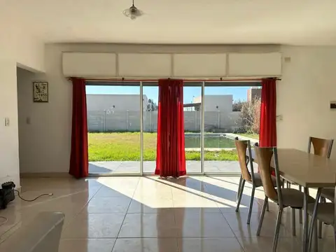 Humaita e/ Pavon y Pringles