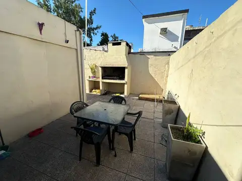 Depto Tipo Casa en Venta 46 años