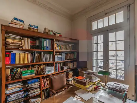 Departamento en Venta de 9 ambientes