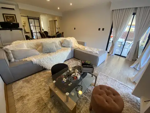 Casa 3 ambientes con 2 baños