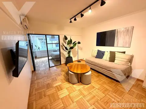 Departamento amoblado en alquiler. Paraguay y Florida. 