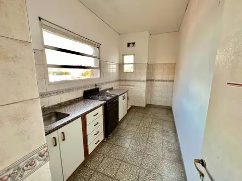 Departamento 3 ambientes con 1 baño