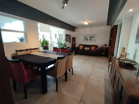 Departamento en venta sobre una de las Avenidas mas importantes de Rosario.