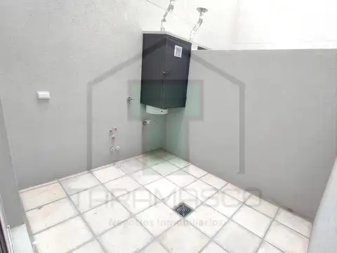 Depto Tipo Casa en Venta en Villa Devoto, USD 165.000