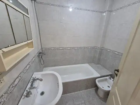 Departamento en Venta en Villa Real, USD 85.000