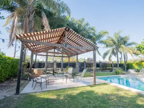 Casa en Alquiler en Santa Fe, USD 120