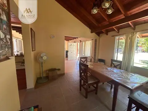 Casa 5 ambientes con 1 baño