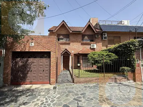Casa 6 Ambientes en Venta - Ramos Mejía