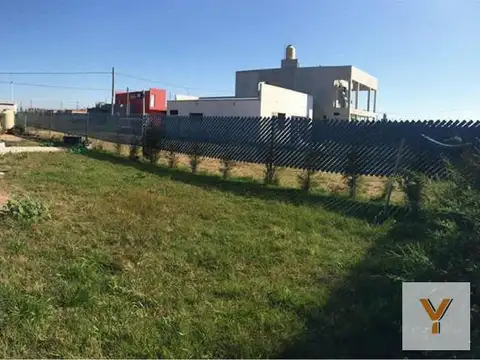 Terreno en venta - 300mts2  - Arana