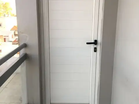 Departamento - Venta - Argentina, La Plata - 69 e/17 y 18