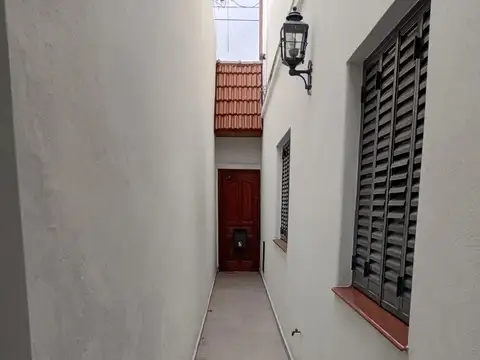Casa 6 ambientes con 3 baños