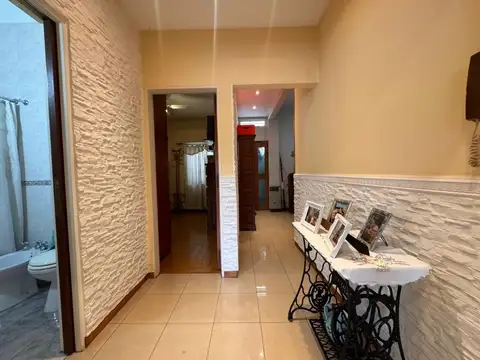 Depto Tipo Casa en Venta en Lanus Este, USD 109.000