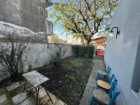 Casa 5 ambientes con 1 baño