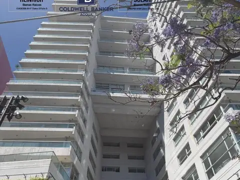 Venta de exclusivo Departamento/Dúplex con terraza, jacuzzi y vista al río en La Palmera, Olivos