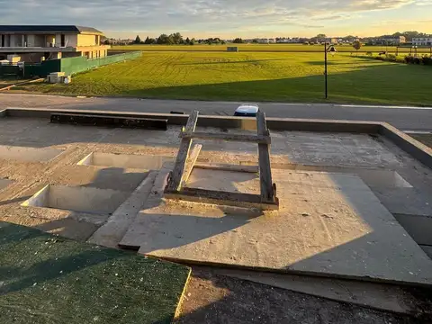 Mariano Castex 10000