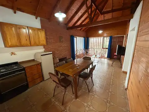 VENTA CASA 3 AMBIENTES PATIO Y COCHERA SANTA CLARA