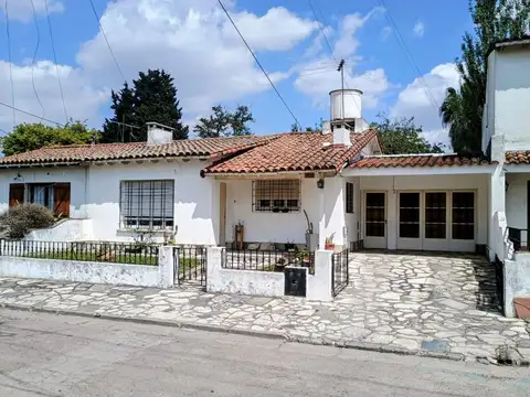 VENTA CASA CON TERRENO LOTE PROPIO  - CIUDAD EVITA