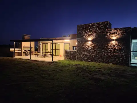 SABILAS(MIRAMAR LINKS) 200