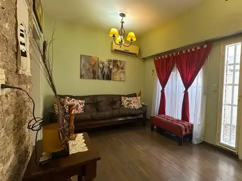 Depto Tipo Casa en Venta en Lanus Oeste, USD 95.000
