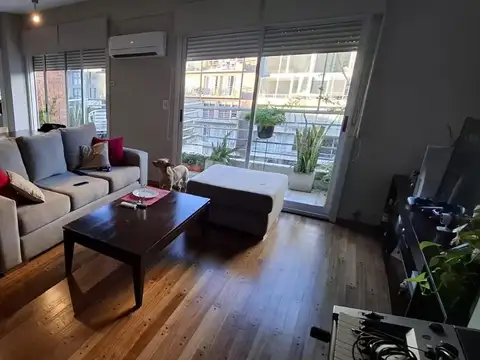 Departamento tríplex 3 ambientes en venta en Vicente López