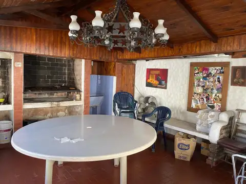 Avenida Gaspar Campos 1800