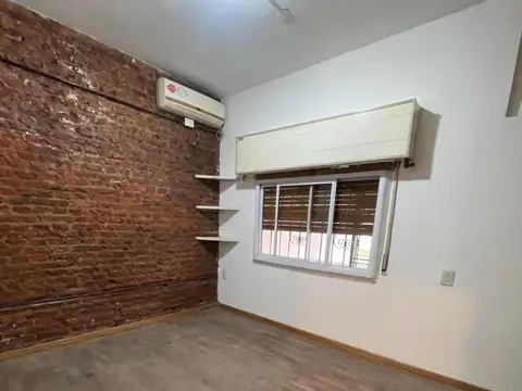 CASA 3 AMBIENTES + DEPARTAMENTO MONOAMBIENTE AL FONDO