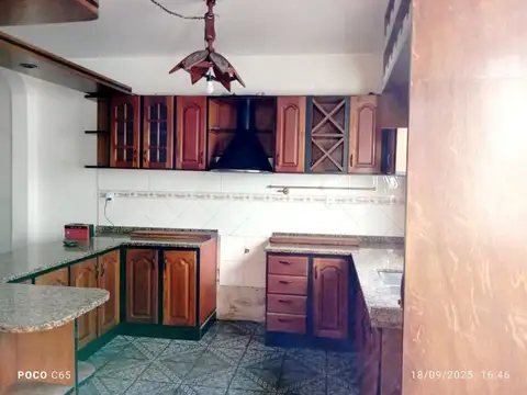 Depto Tipo Casa en Venta con 1 cocheras