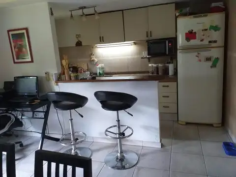 Casa 3 ambientes con 2 baños