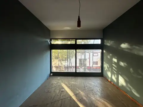 local 80m2 en dos plantas