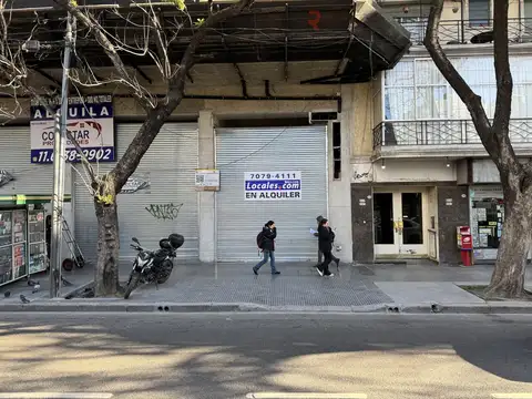 Local Cabildo y Congreso salida de Subte