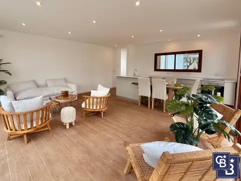 Casa 5 ambientes con 1 baño
