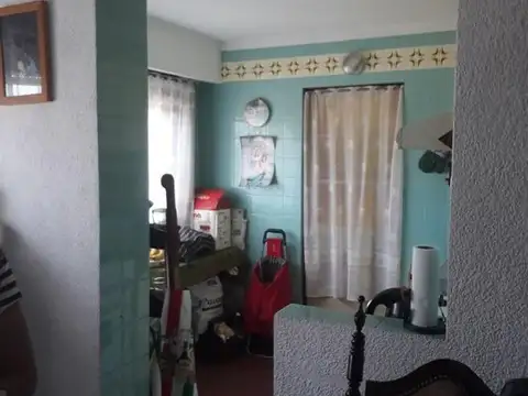 SAN ANDRÉS - DEPARTAMENTO DE  3 AMBIENTES AL FRENTE  - CON BALCON 