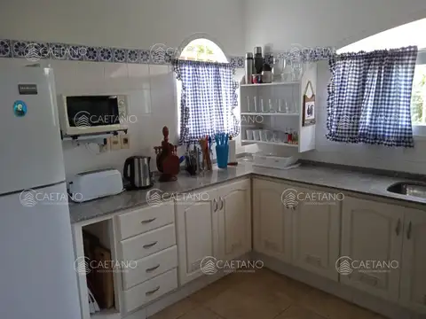 Casa en Alquiler Temporal en La Barra, USD 10.500