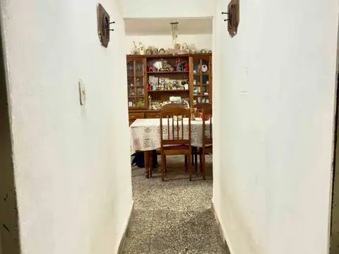 CASA EN VENTA SANTA ANA CON COCHERA APTA CREDITO