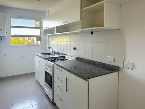 Departamento en Alquiler al Este