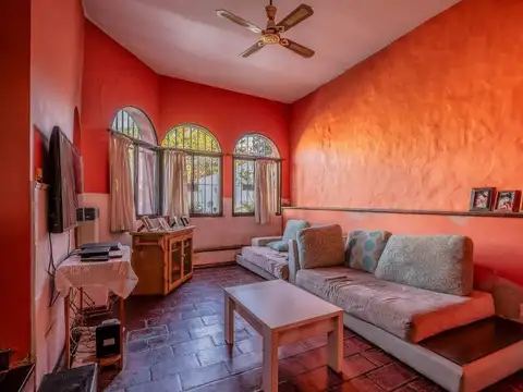 San Mauro Castelverde 855 , Piso No definido