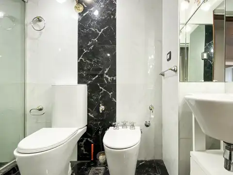 Departamento 6 ambientes con 1 baño