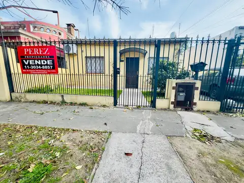 Casa en venta zona Boulogne importante lote